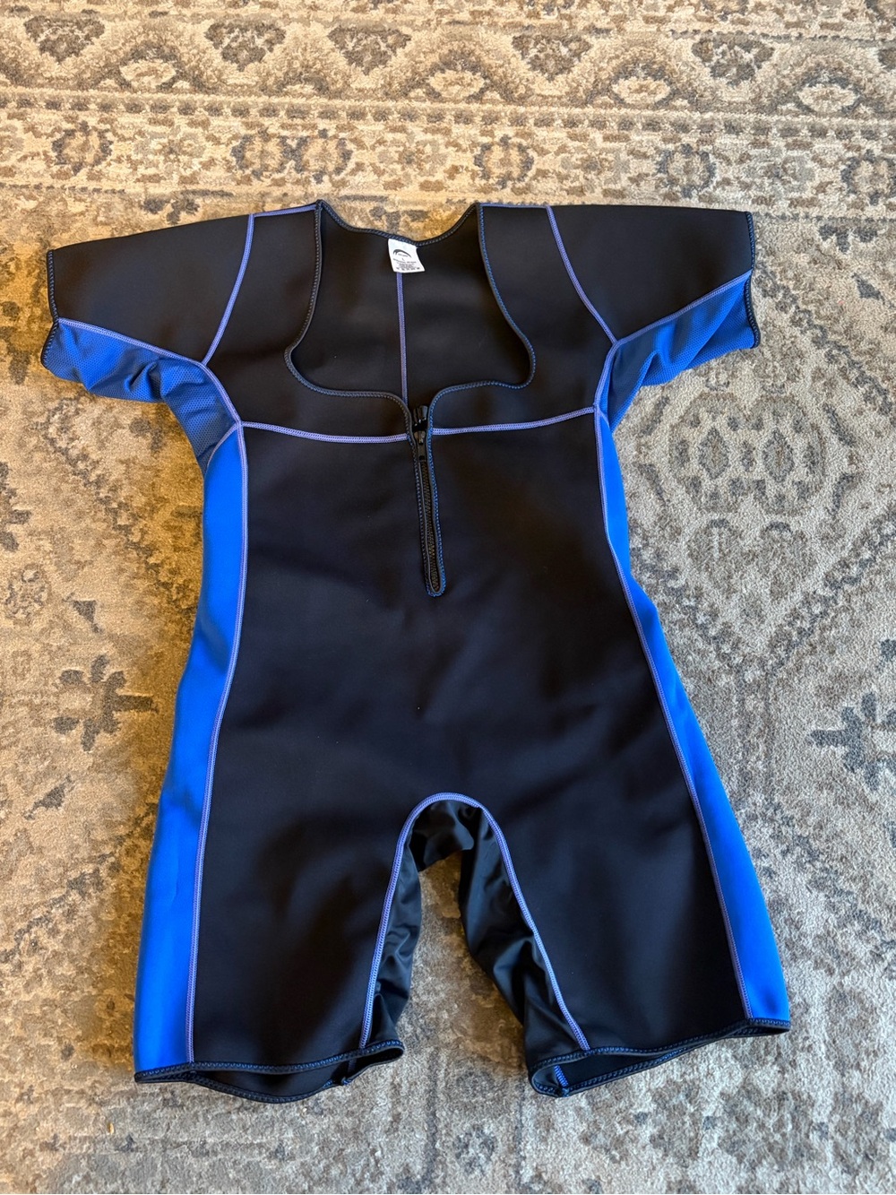 Ladies Short Sleeve Neoprene Rashguard wet Suit - Black & Blue